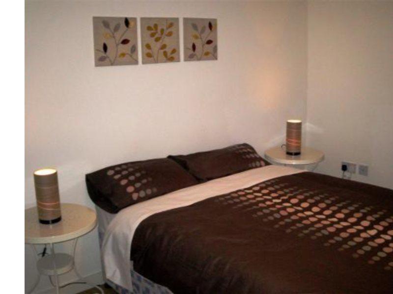 OYO Arinza Apartments Liverpool Esterno foto