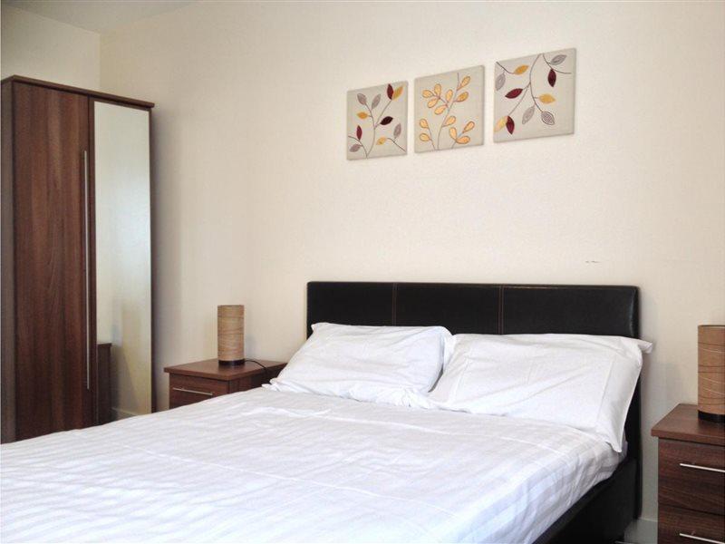 OYO Arinza Apartments Liverpool Esterno foto