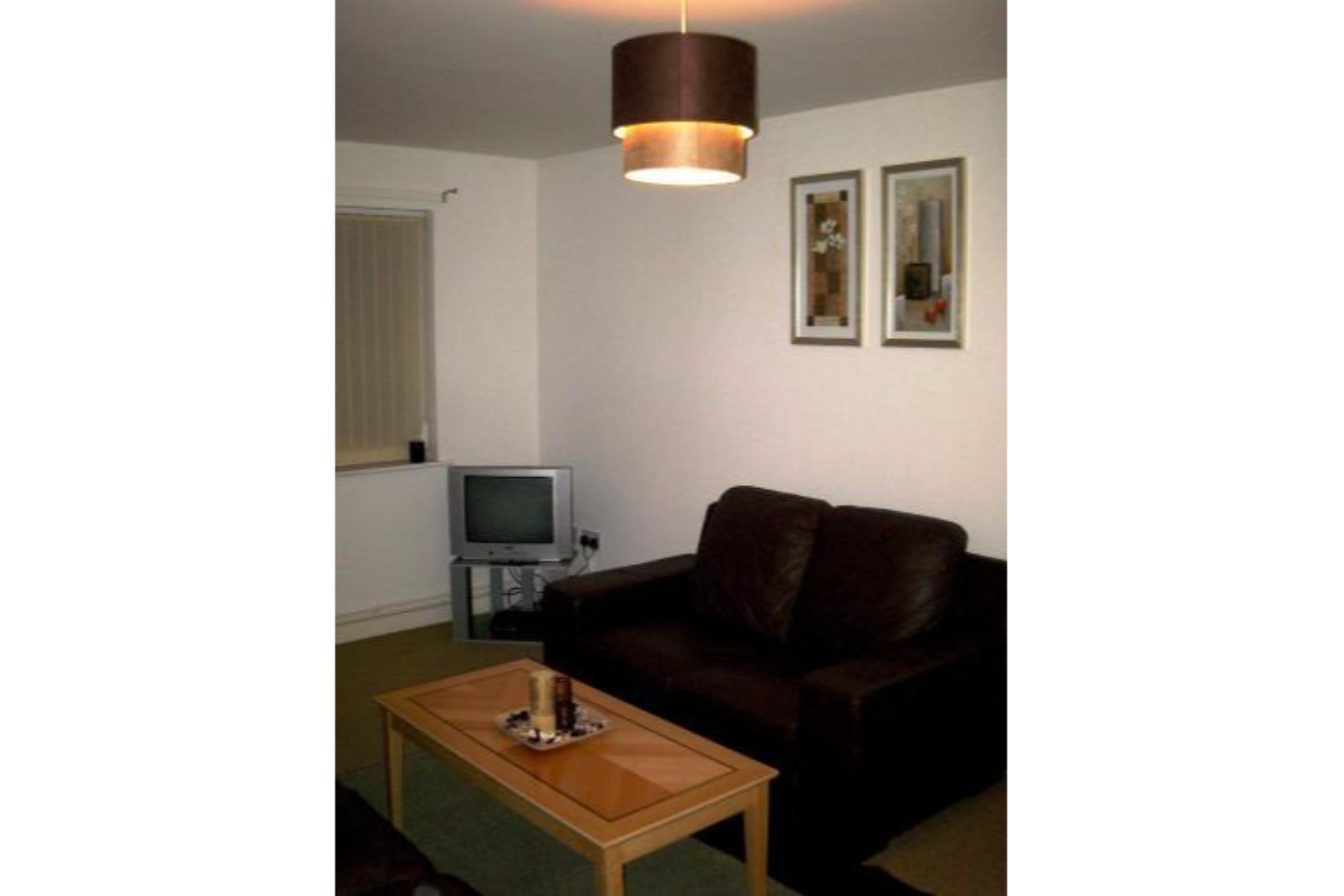 OYO Arinza Apartments Liverpool Esterno foto